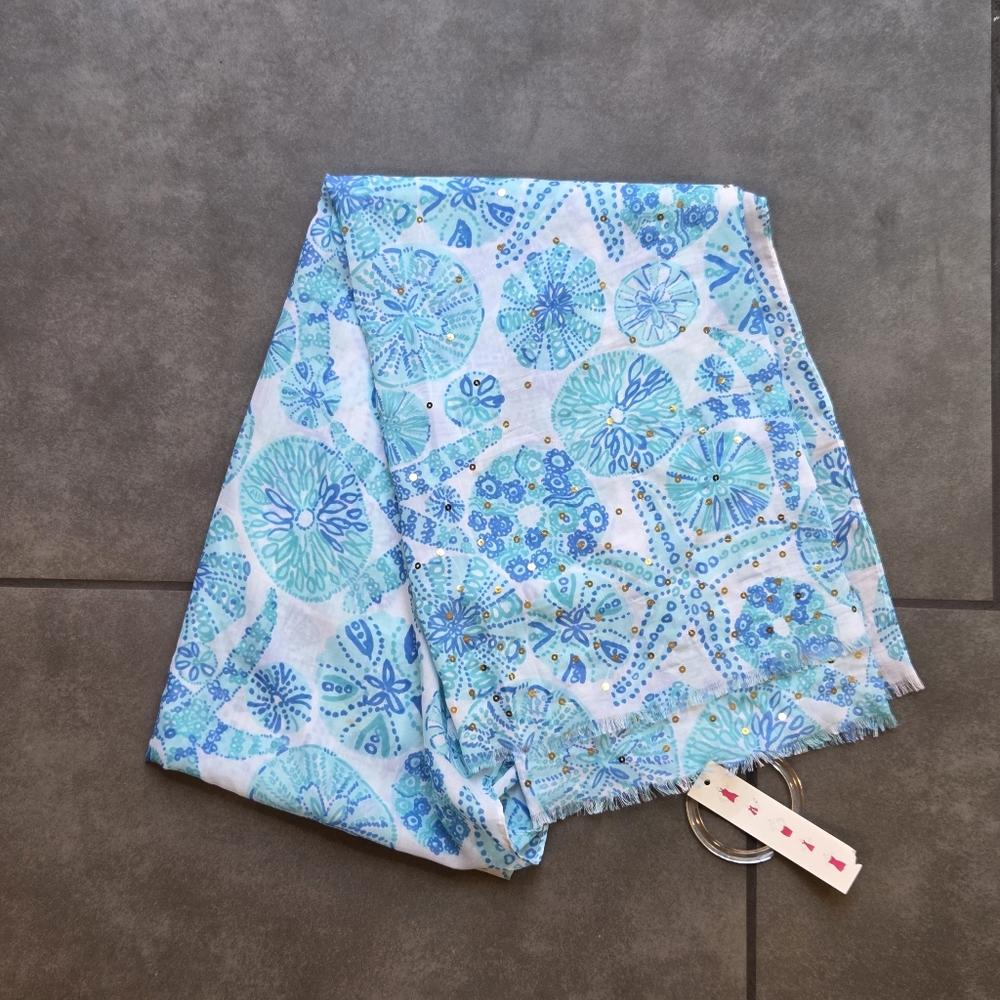 New Lilly Pulitzer Multi-Way Scarf / Wrap
